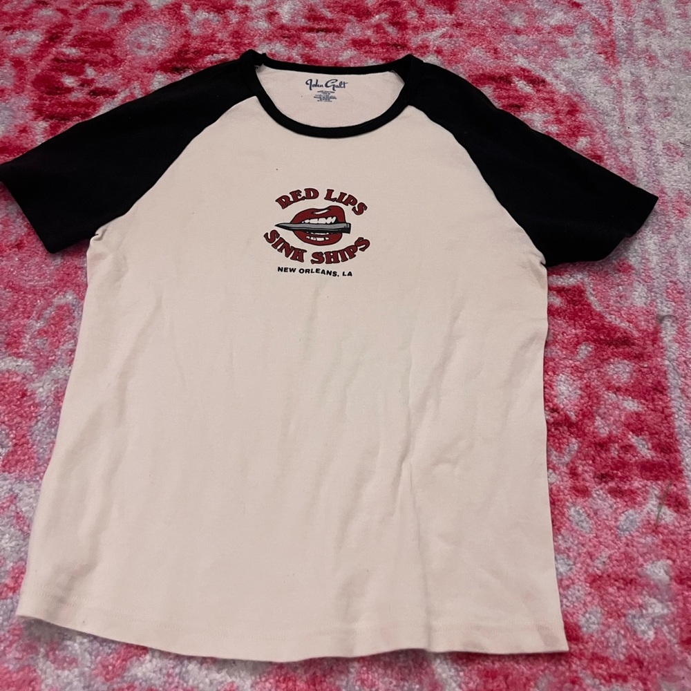 brandy melville t-shirt